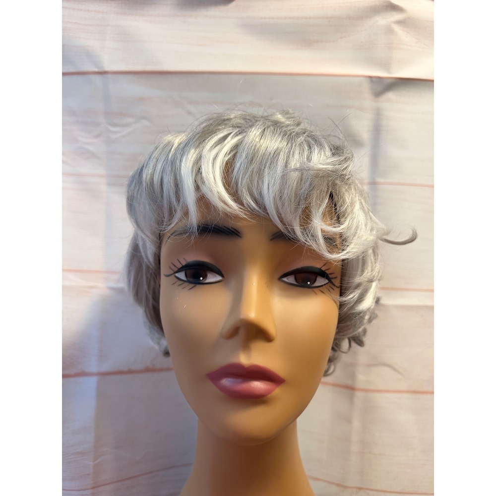 Silver pixie wig